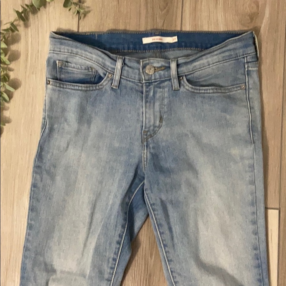 Levi’s | 711 skinny jean